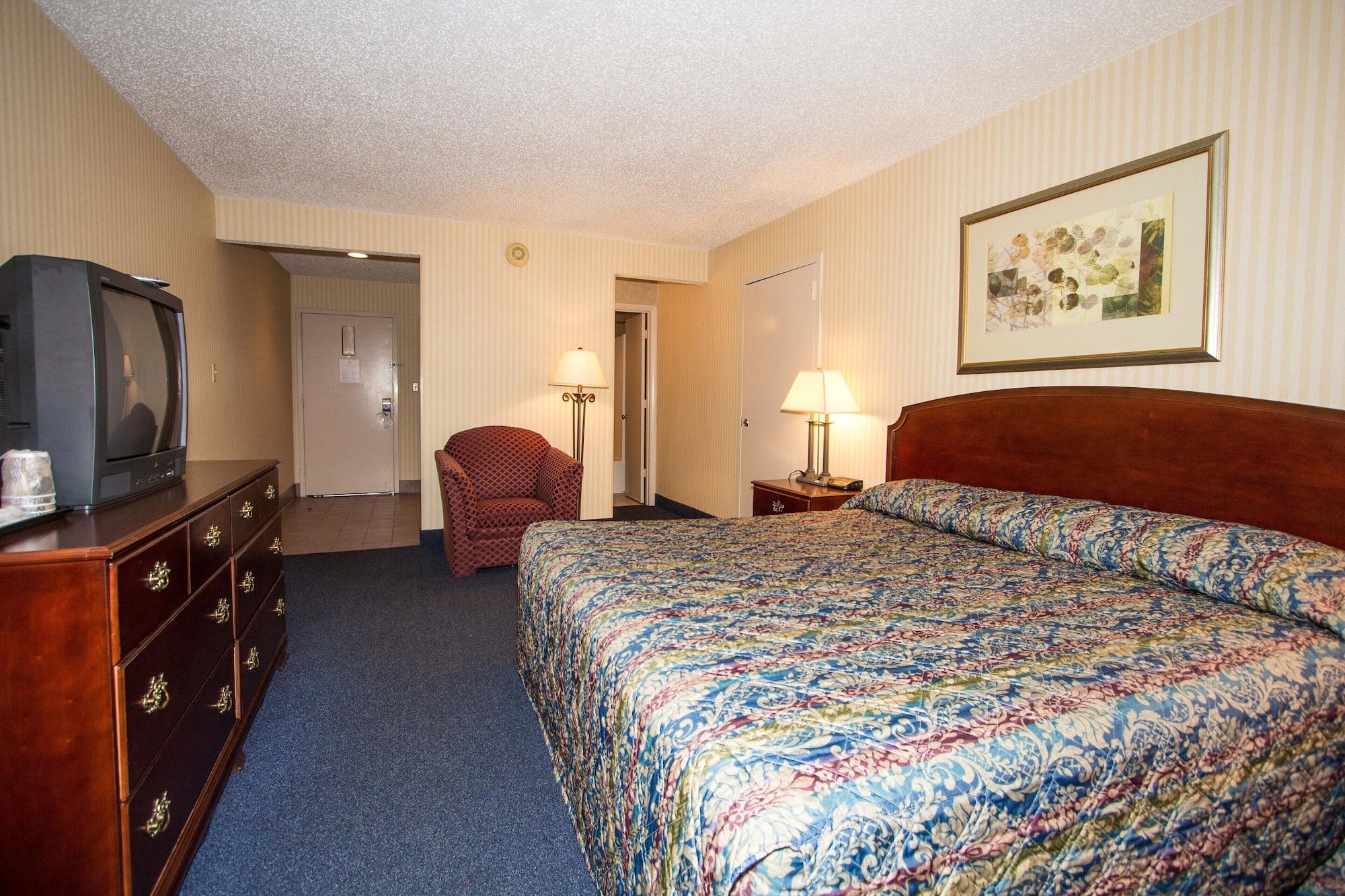 Red Roof Inn & Suites Newport News Eksteriør bilde