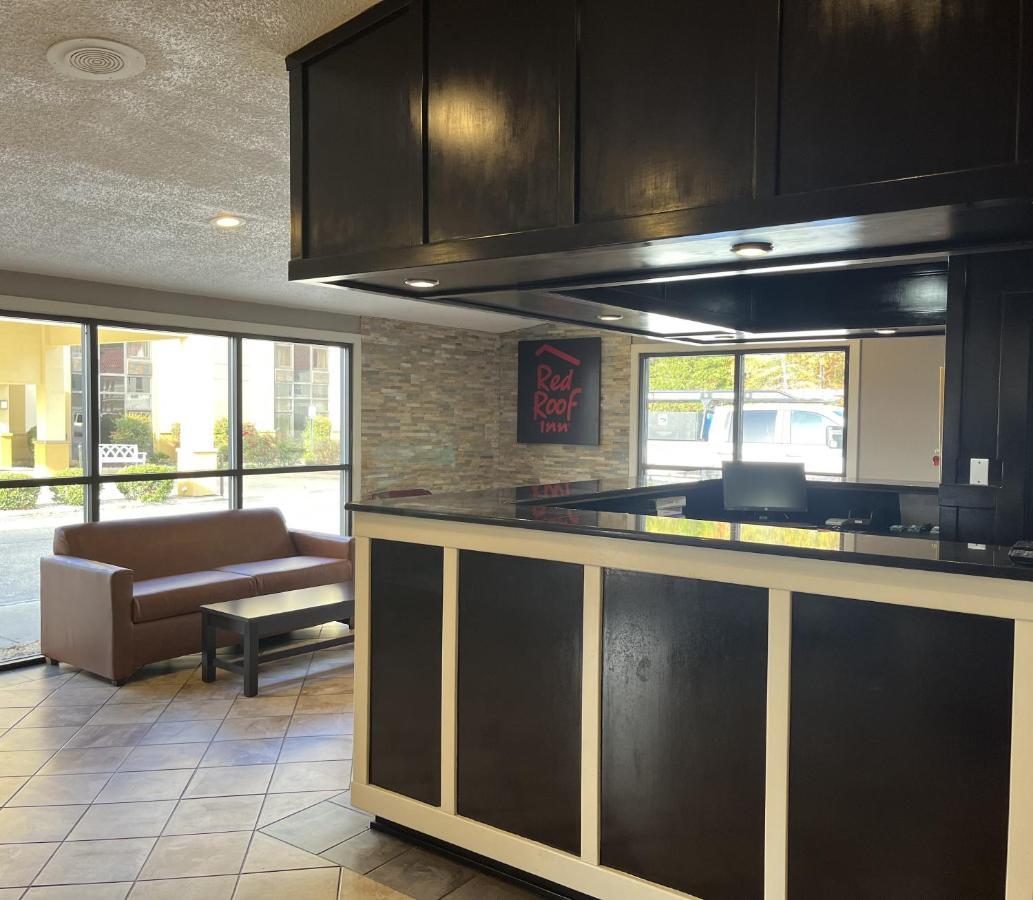 Red Roof Inn & Suites Newport News Eksteriør bilde
